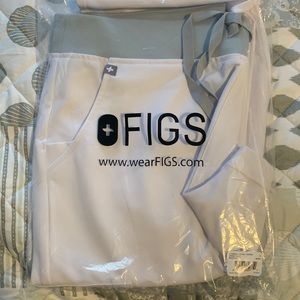 FIGS Jogger Scrub pants Optic White Large Tall